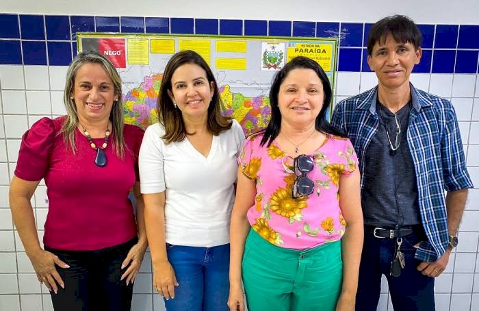 Candidata a senadora Pollyanna Dutra recebeu mais um apoio à sua candidatura