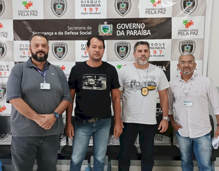 Autuação e lavratura em delegacias policiais de Monteiro e Santa Luzia