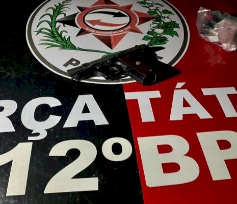 Pistola apreendida pela Polícia Militar
