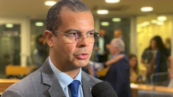 Deputado Estadual, Jutay Menezes