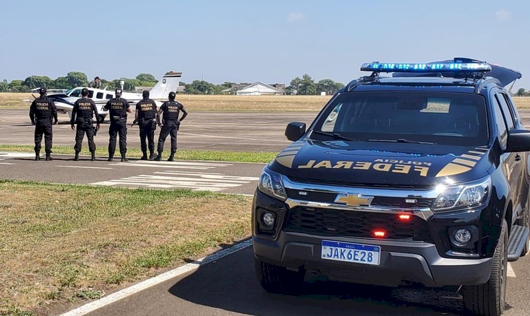 Polícia Federal executa extradição de brasileiro preso na Argentina