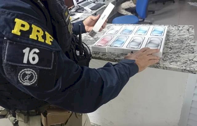 Apreensão de celulares sem nota e prisão de mais um indivíduo embriagado