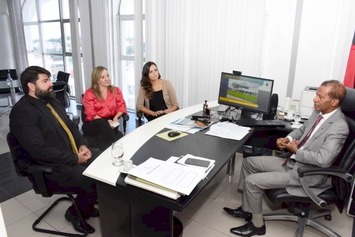 Agílio Marques apresentou o projeto ao presidente do TJPB