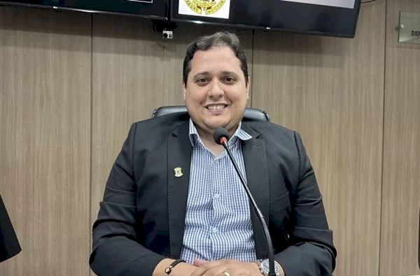 Presidente da Câmara de Sousa, Novinho de Carlão
