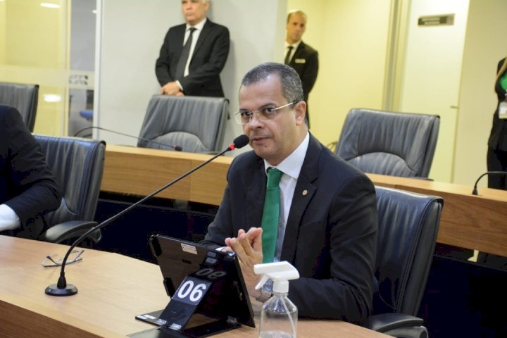 Deputado Estadual, Jutay Menezes