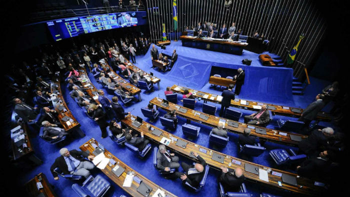 Senadores