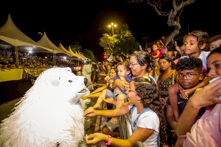 Desfile das Ala Ursas em João Pessoa