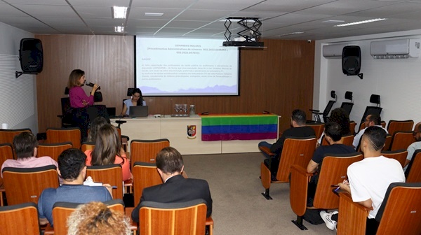 Audiência sobre políticas públicas para população LGBTQIAPNB+