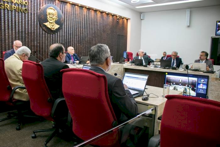 Sessão do Tribunal de Contas do Estado da Paraíba