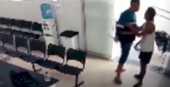 Imagens do circuito de segurança mostram momento em que o suspeito entra no hospital para agredir novamente a vítima.