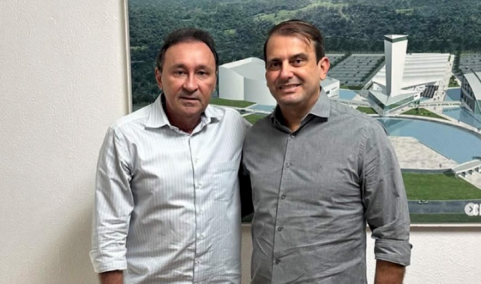 Bal Lins em audiência com Deusdete Queiroga