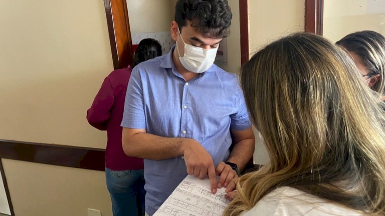 Saúde realiza visita técnica no Hospital Geral de Queimadas