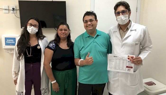Primeiro paciente de 2024 que fez transplante cardíaco no Hospital Metropolitano recebe alta hospitalar