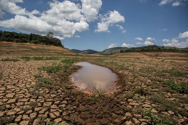 Onze cidades sofrem com a falta de chuva no País