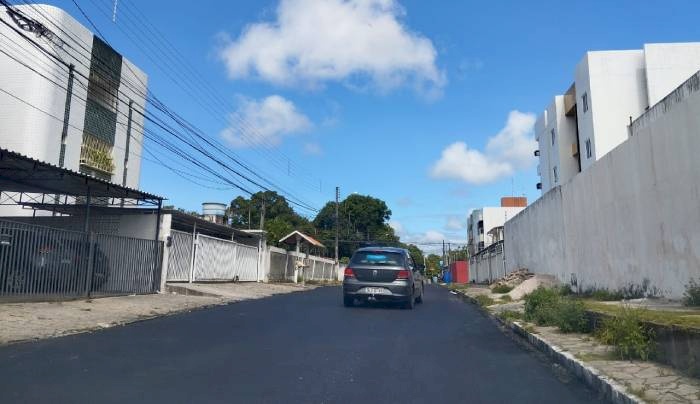 Obras de asfaltamento e prepara ligação entre o bairro do Costa e Silva e a Perimetral Sul