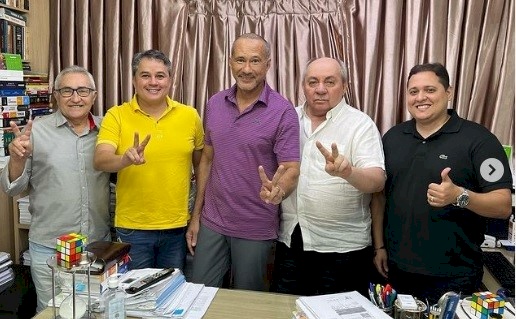 Senador, Efraim Morais no Escritório de João Estrela