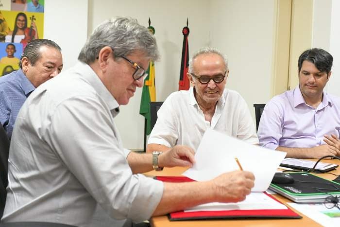 Convênio e a ordem de serviço para a construção de um conjunto habitacional
