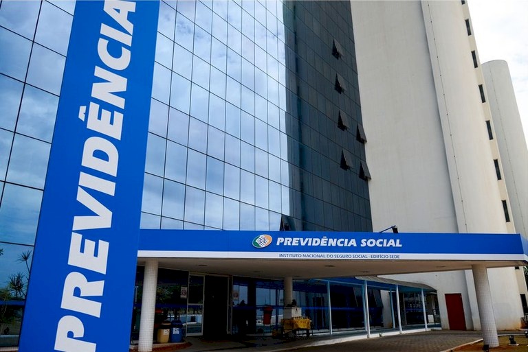 Essa revelação levanta sérias questões sobre a gestão orçamentária do governo federal