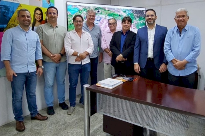 Revitalização dos distritos industriais de Campina Grande, em reunião na CINEP