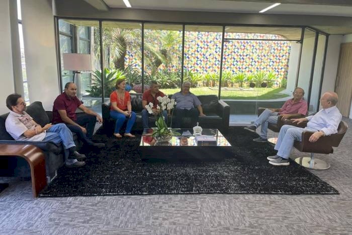 Membros do Sindicato da Indústria de Panificação e Confeitaria de Campina Grande