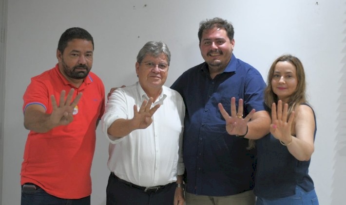 O governador João Azevêdo agradeceu os apoios que vem recebendo de prefeitos e lideranças de todas as regiões