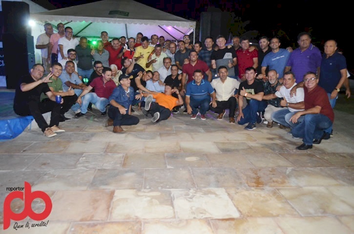 Associação Canta Galo Futebol Clube