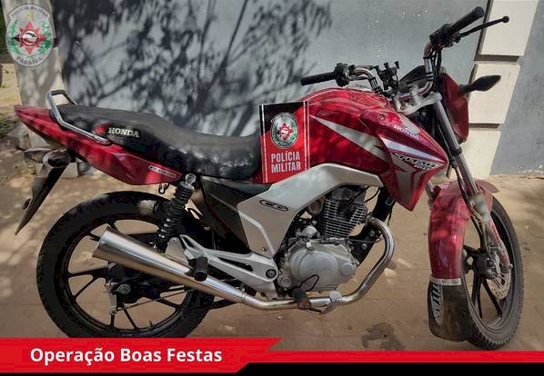 Motocicleta apreendida pela Polícia Militar