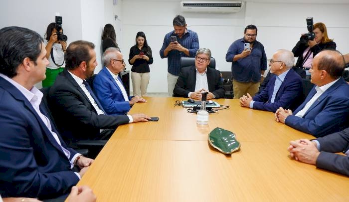 Dirigentes da Frente Nacional dos Prefeitos