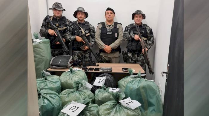 Grande quantidade de drogas apreendidas pela PM na região de Cajazeiras