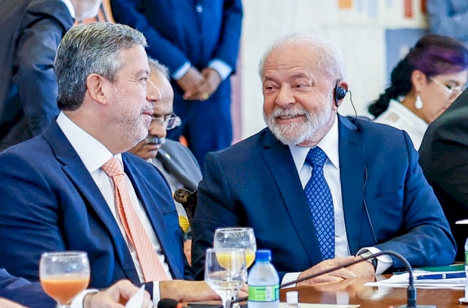 Arthur Lira com o Presidente Lula