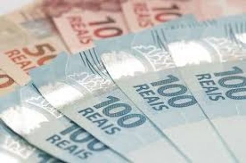 Caixa paga hoje auxílio emergencial a nascidos em agosto