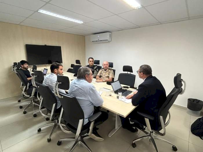 reunião para discutir pontos da regulamentação da Lei Estadual 11.644/202