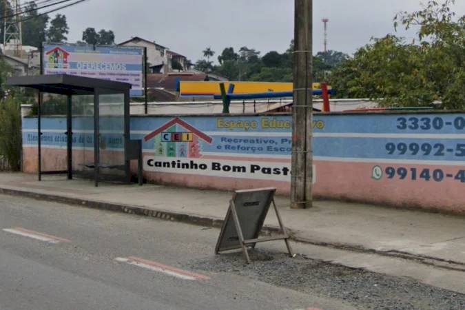 Jovem invade creche e mata quatro crianças nesta quarta-feira em Santa Catarina
