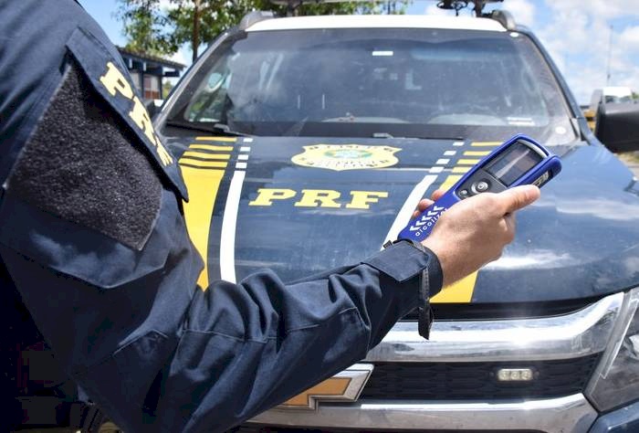 Pessoas detidas por embriaguez ao volante