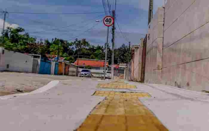 Dimensão das 61 ruas entregues pelo prefeito Cícero Lucena