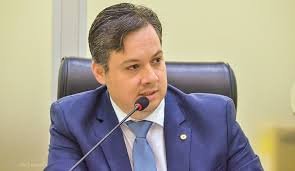 Deputado Júnior Araújo assegura que Combate a Violência contra a Mulher é prioridade de seu mandato 