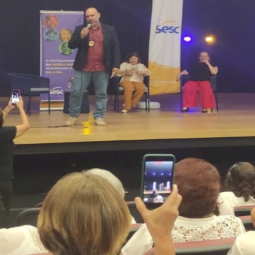 Ciclo de ações para combater violência contra idosos