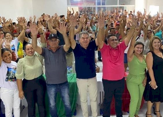 Entrega do Programa Tá na Mesa
