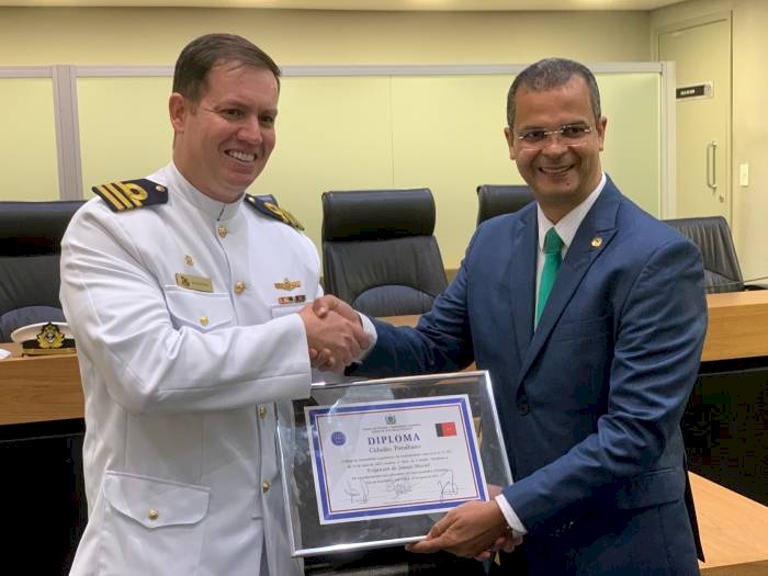 Comandante da Capitania dos Portos e o capitão de fragata, Erijansen de Souza Maciel
