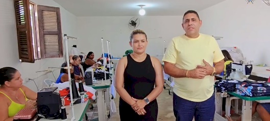 Projeto Costureiras do Canto, em Aparecida 