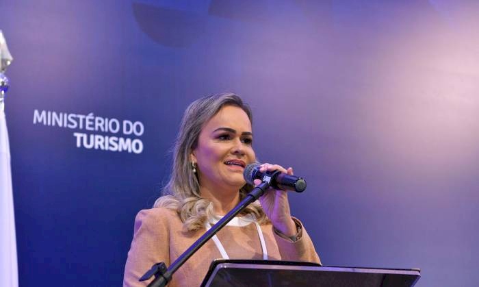 Ministra do Turismo, Daniela Carneiro