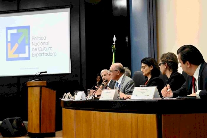 Alckmin fala sobre desafios do comércio exterior na reunião do Comitê Nacional para a Promoção da Cultura Exportadora