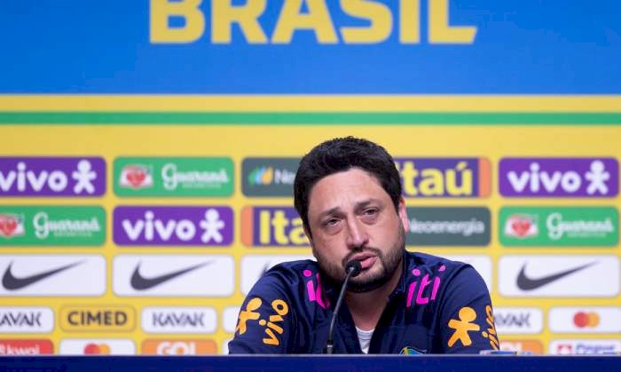 Novo técnico da seleção feminina de futebol