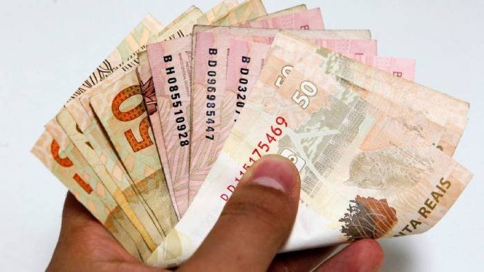 Mais 47 mil famílias do RS podem confirmar dados para receber auxílio 