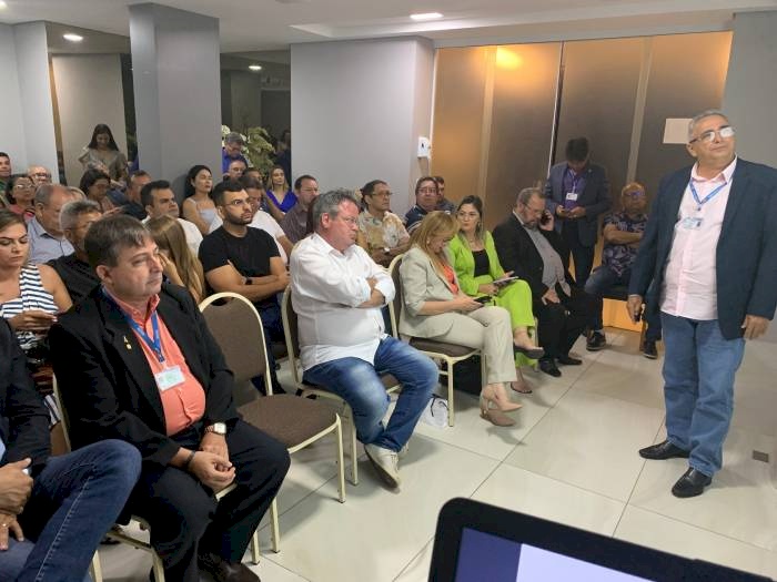 Série de três edições do programa de educação continuada Educacreci na região do Sertão