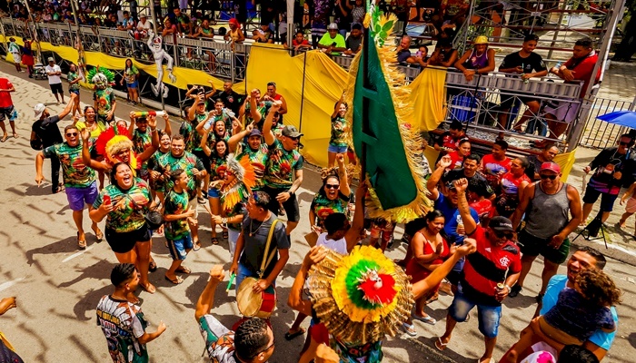 Urso Branco, Tribo Ubirajara, Ciganos de Esplanada e Unidos do Roger vencem o Carnaval Tradição 2024