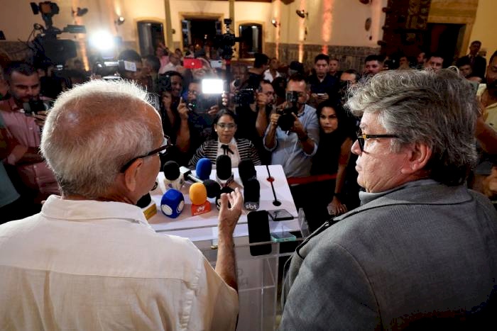 João Azevêdo e Cícero Lucena