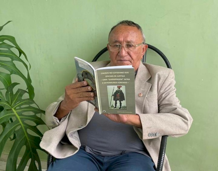Obra literária de autoria de José Guedes Guimarães