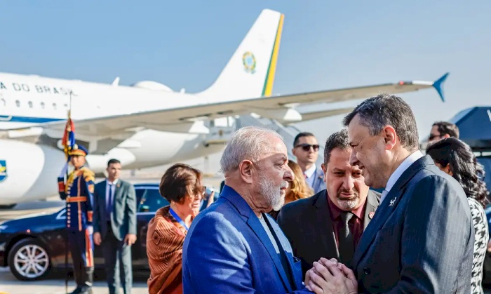 Lula chega ao Egito para visita oficial de dois dias