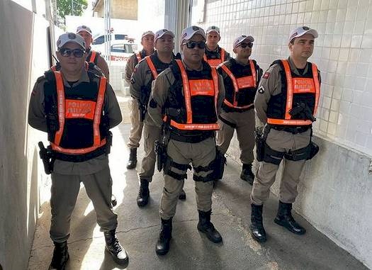  “Operação Boas Festas” com o reforço do policiamento a pé e motorizado em Pombal